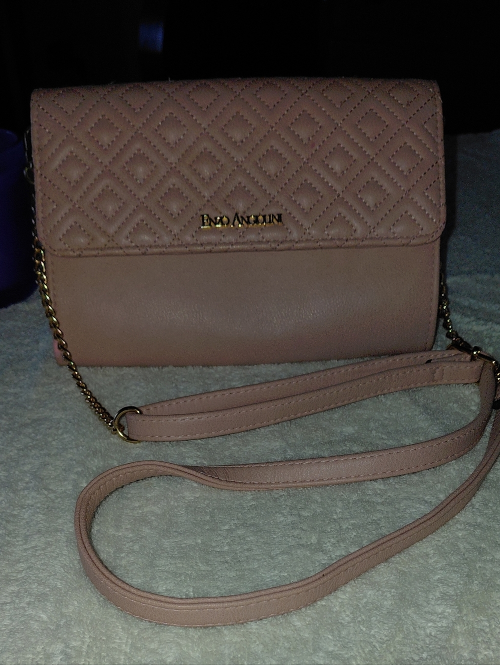 ENZO ANGIOLI Quilted Blush Pink Crossbody Bag with Gold Chain